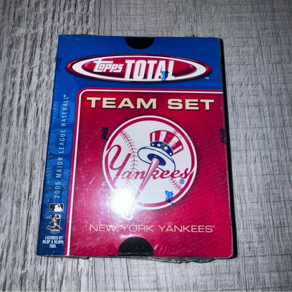 2005 Topps Total Sealed New York Yankees Team Set Derek Jeter MLB Posada Rivera - Picture 1 of 11